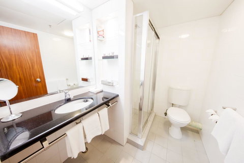 Mercure Brisbane King George Square - Lightning Ridge Tourism 5