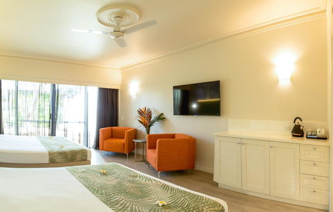 Cairns Colonial Club Resort - Lightning Ridge Tourism 24