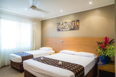Cairns Colonial Club Resort - Lightning Ridge Tourism 39