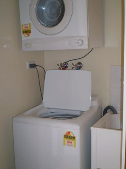 Riviera On Ruthven - Lightning Ridge Tourism 35