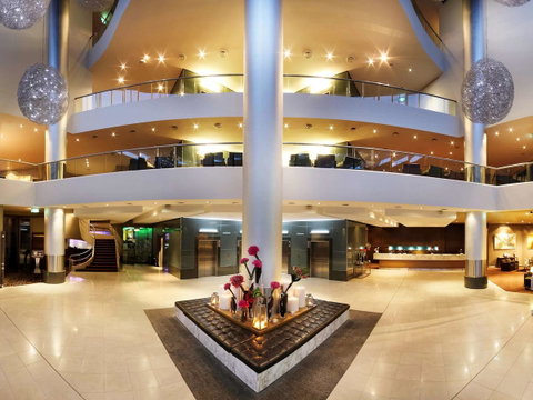 Sofitel Gold Coast Broadbeach - Lightning Ridge Tourism 15