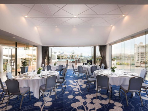 Sofitel Gold Coast Broadbeach - Lightning Ridge Tourism 41