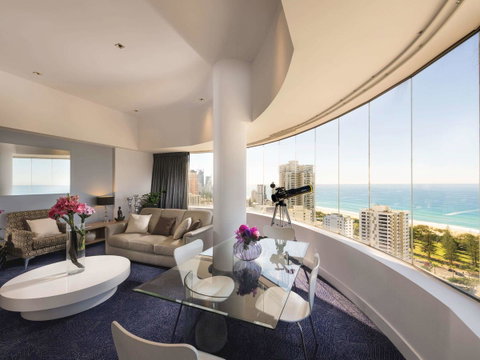 Sofitel Gold Coast Broadbeach - Lightning Ridge Tourism 44