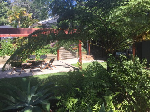 Sam's Buderim Mountain Guest House - Lightning Ridge Tourism 26