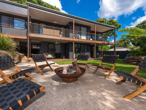 Sam's Buderim Mountain Guest House - Lightning Ridge Tourism 13