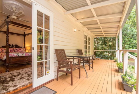 Curtis Falls Cottage - Lightning Ridge Tourism 16