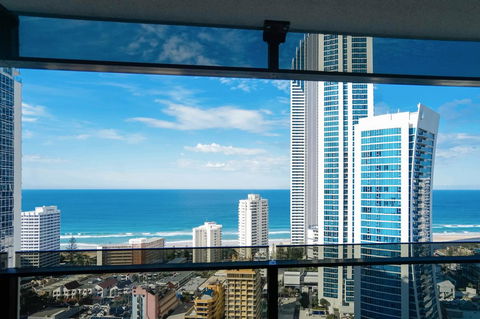 Circle On Cavill Surfers Paradise Apartments-Holiday Paradise - Lightning Ridge Tourism 20
