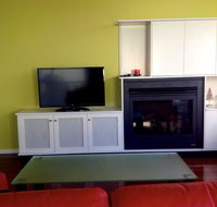 Waterloo Cottage - Lightning Ridge Tourism