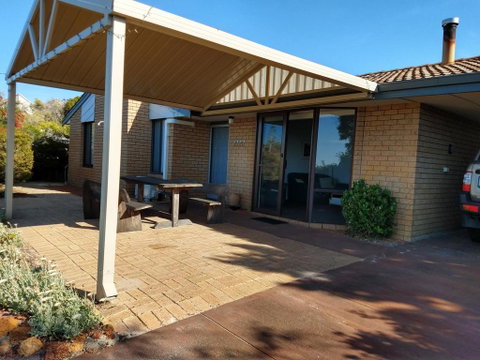 Wave Walk - Lightning Ridge Tourism 3