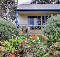 Waverley House Cottages - Lightning Ridge Tourism