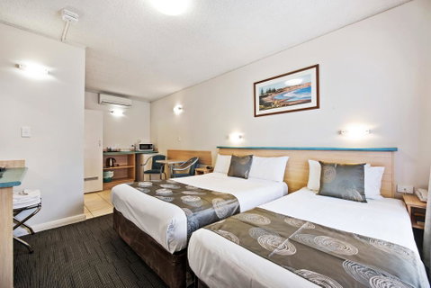 Welcome Inn 277 - Lightning Ridge Tourism 3