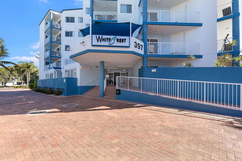White Crest  Apartments - Lightning Ridge Tourism 2