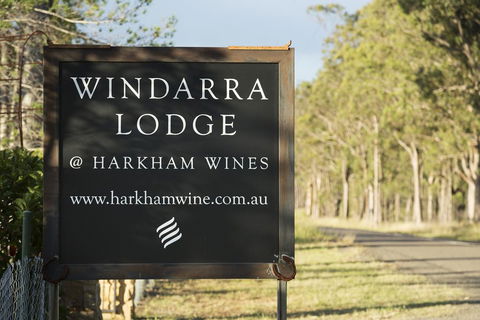 Windarra Lodge - Lightning Ridge Tourism 0