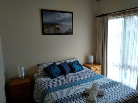 Wonderland Cottages - Lightning Ridge Tourism 2