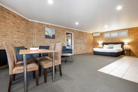 Wonthaggi Motel - Lightning Ridge Tourism 3