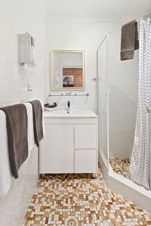 Woongarra Motel - Lightning Ridge Tourism 3