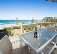 Wyuna Beachfront Holiday Apartments - Lightning Ridge Tourism