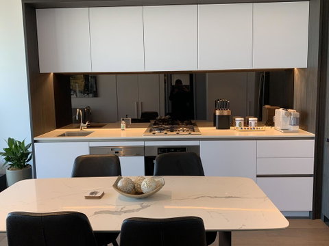 Xu's Residence@No.1 Collins Wharf - Lightning Ridge Tourism 2