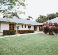 Yallingup Villas - Lightning Ridge Tourism