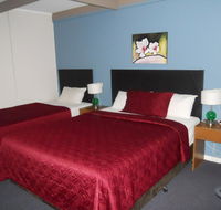 Zero Inn Motel - Lightning Ridge Tourism
