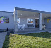 Zoo Villas  Villa Zebra - Central Wynyard - Lightning Ridge Tourism