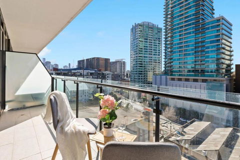 A 2BR Apt Near Shrine Of Remembrance FREE Parking - Lightning Ridge Tourism 0