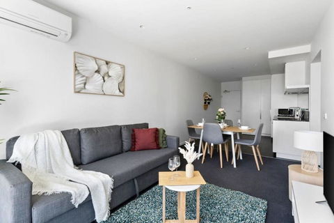 A 2BR Apt Near Shrine Of Remembrance FREE Parking - Lightning Ridge Tourism 2