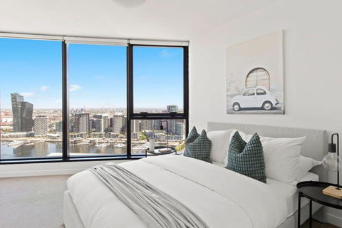 A 2BR Apt With Amazing Harbor Views FREE Parking - Lightning Ridge Tourism 1