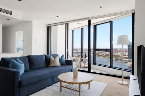 A 2BR Apt With Amazing Harbor Views FREE Parking - Lightning Ridge Tourism 4