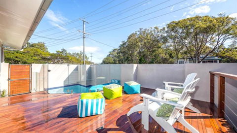 A Beachside Beauty With Pool - Lightning Ridge Tourism 0