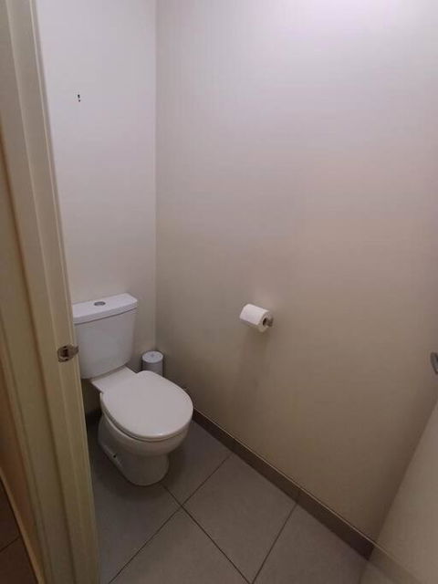 A Beautiful And Spacious Home. - Lightning Ridge Tourism 4