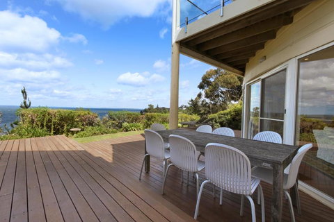 Aegina - Lightning Ridge Tourism 1