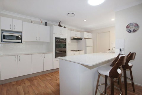 All Decked Out - Lightning Ridge Tourism 1