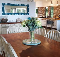 Cairns Beach House Our Oasis - Lightning Ridge Tourism
