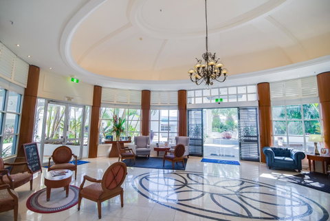 Bel Air On Broadbeach - Official - Lightning Ridge Tourism 2