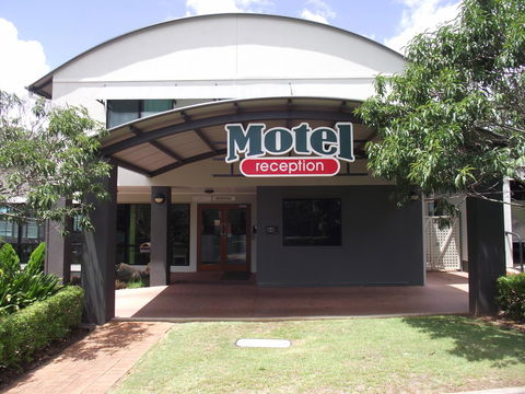 Eastgate On The Range Motel - Lightning Ridge Tourism 18