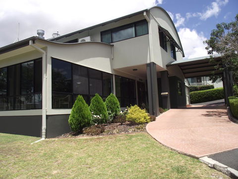 Eastgate On The Range Motel - Lightning Ridge Tourism 17