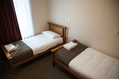 Eastgate On The Range Motel - Lightning Ridge Tourism 44