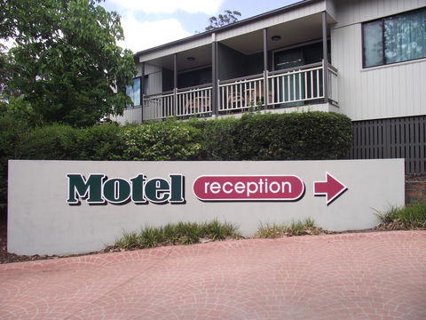 Eastgate On The Range Motel - Lightning Ridge Tourism 36