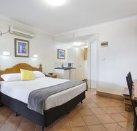 Glenmore Tavern - Lightning Ridge Tourism