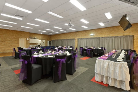 Coopers Colonial Motel - Lightning Ridge Tourism 14