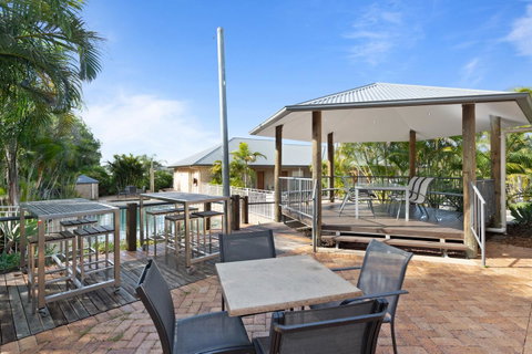 Coopers Colonial Motel - Lightning Ridge Tourism 29