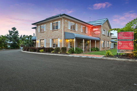 Coopers Colonial Motel - Lightning Ridge Tourism 0
