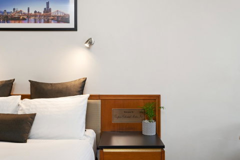 Coopers Colonial Motel - Lightning Ridge Tourism 4