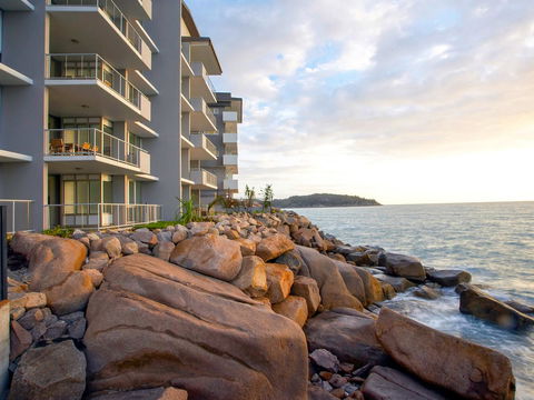 Grand Mercure Apartments Magnetic Island - Lightning Ridge Tourism 12