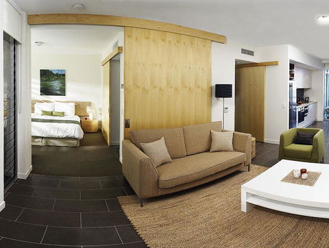 Grand Mercure Apartments Magnetic Island - Lightning Ridge Tourism 15