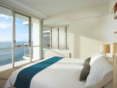 Grand Mercure Apartments Magnetic Island - Lightning Ridge Tourism 23