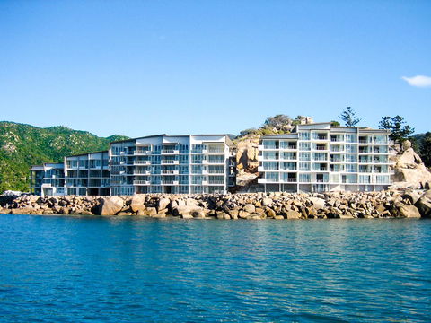 Grand Mercure Apartments Magnetic Island - Lightning Ridge Tourism 7