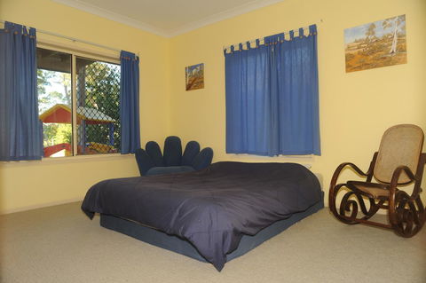 Waterfront At White Patch - Lightning Ridge Tourism 21