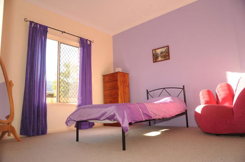 Waterfront At White Patch - Lightning Ridge Tourism 12